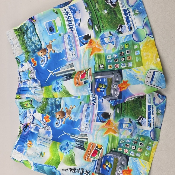 Colorful Graphic Hooded Poncho and Lined Swim Shorts Set Mens Size Med - Picture 3 of 5